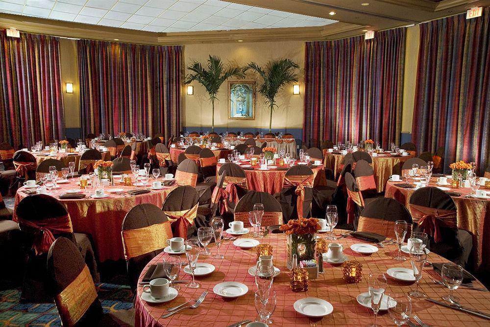 Doubletree Suites By Hilton Orlando At Disney Springs Restaurant foto